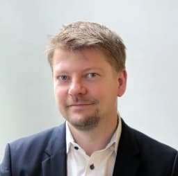 Richard Lohwasser, Gründer von enneo